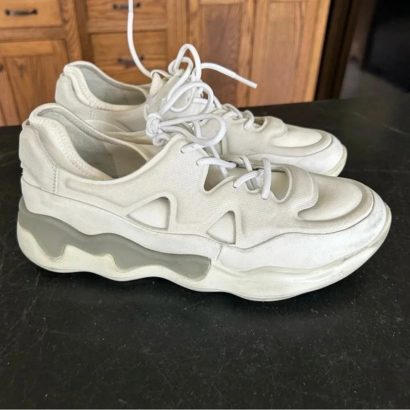 Ecco | Elo Athletic Sneaker White Running Training Comfort Slip On | women’s 38 - Picture 1 of 8